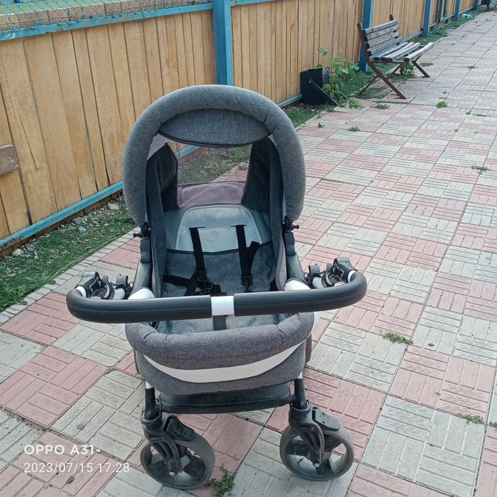 Продам коляску детскую