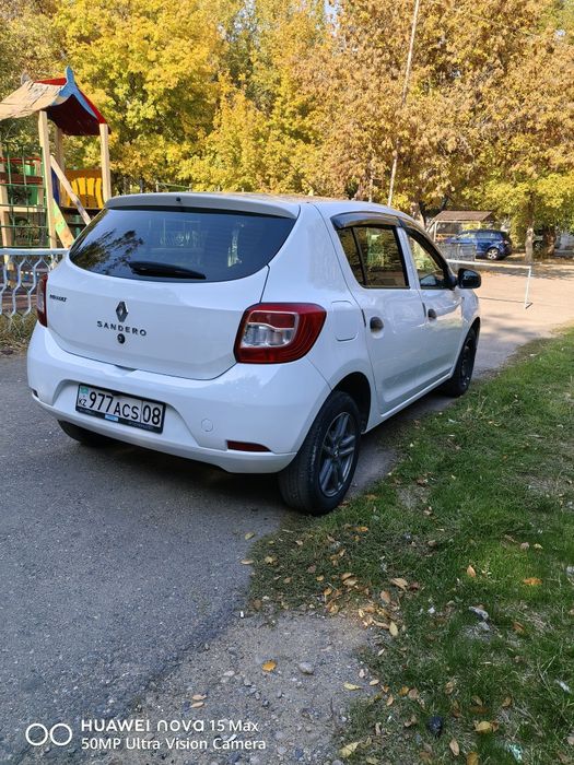 Renault sandero2 2019 год