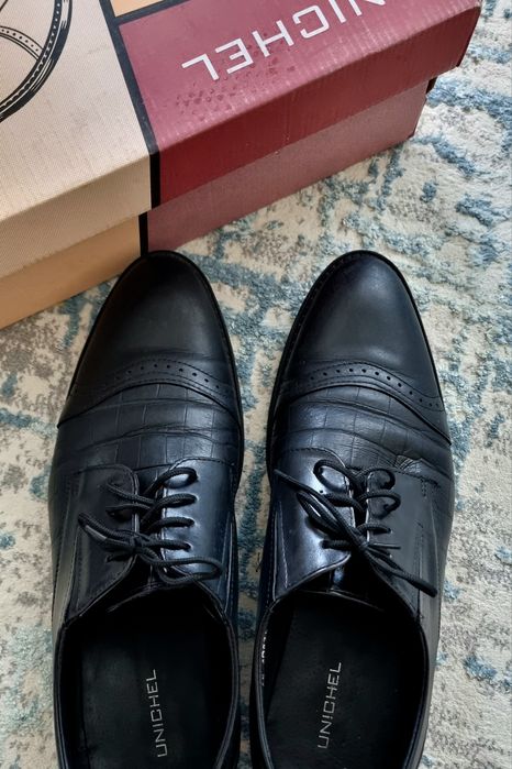 Мужские туфли 45р в коробке