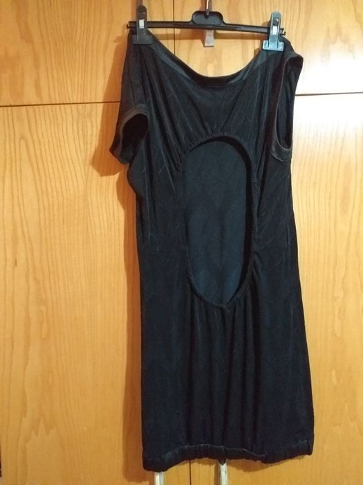 Спортно елегантна рокля размер S