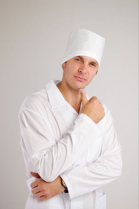 Медицинский мужской халат