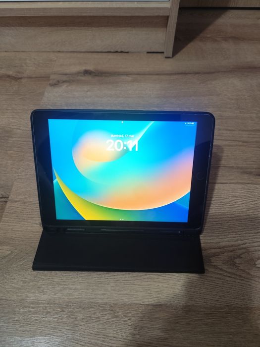 Airpad generația 6 32gb memorie+Husă activă
