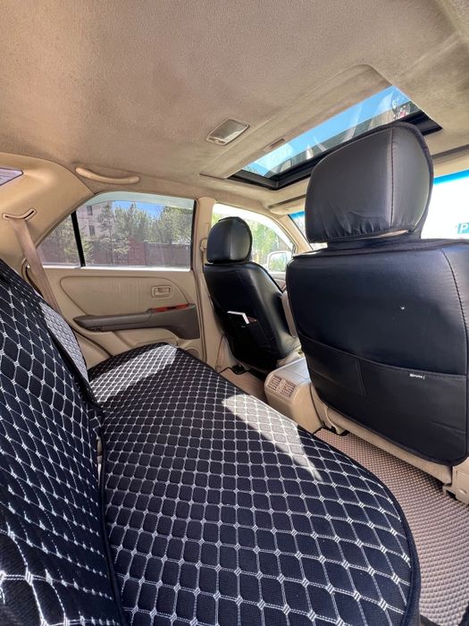 Срочно  кроссовер Lexsus RX 300