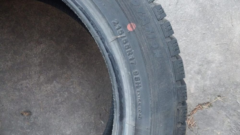 Продам шины зима R17