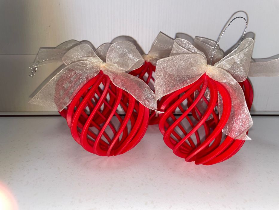 Коледни топки - Spiral, коледна украса
