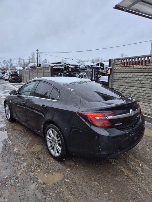 dezmembram opel insignia 2015 2.0 cdti