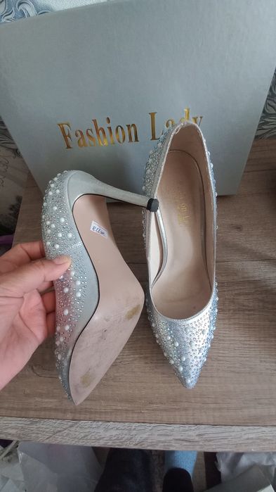 Туфли, босоножки