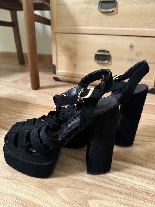 Туфли на поатформе велюр