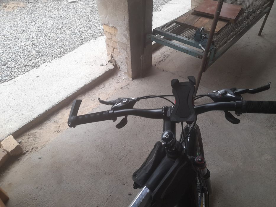 Velosiped  toģ velosipedi