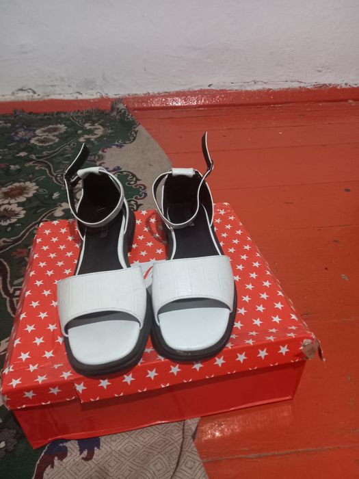 Женская обувь  модный