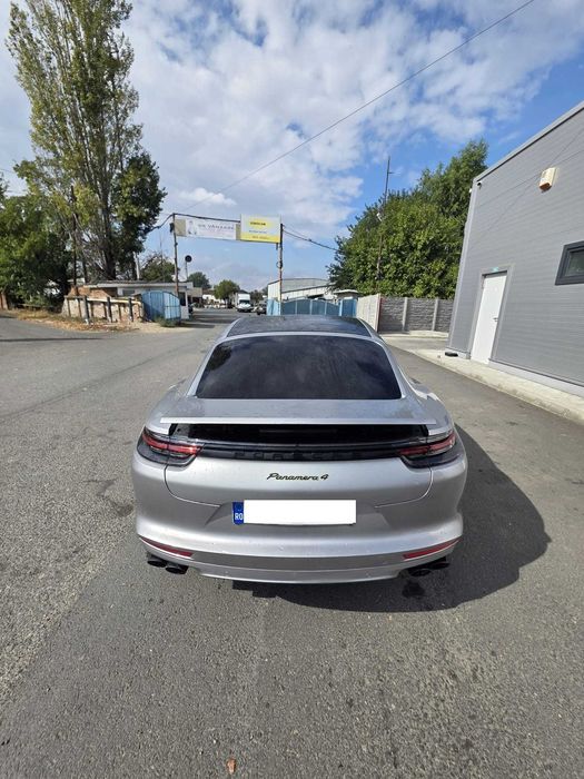 PORSCHE Panamera 2019 — imagine 2