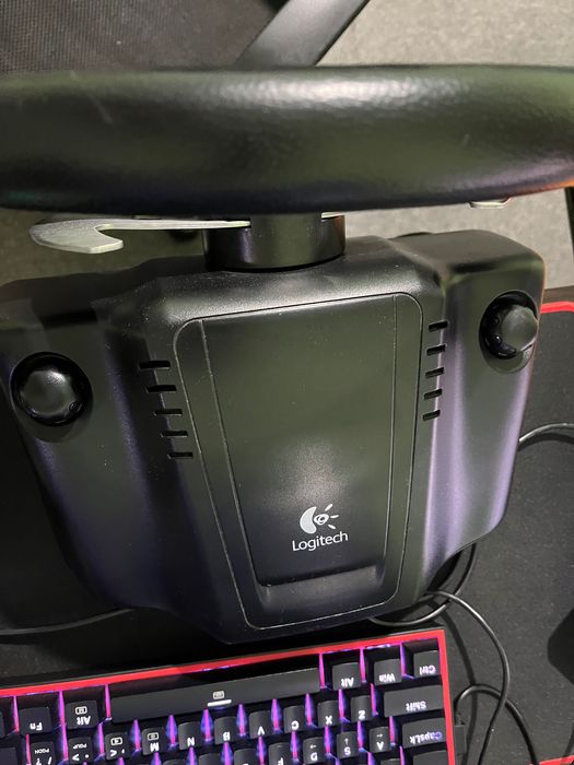 Волан Logitech g25 гр. Лом • OLX.bg