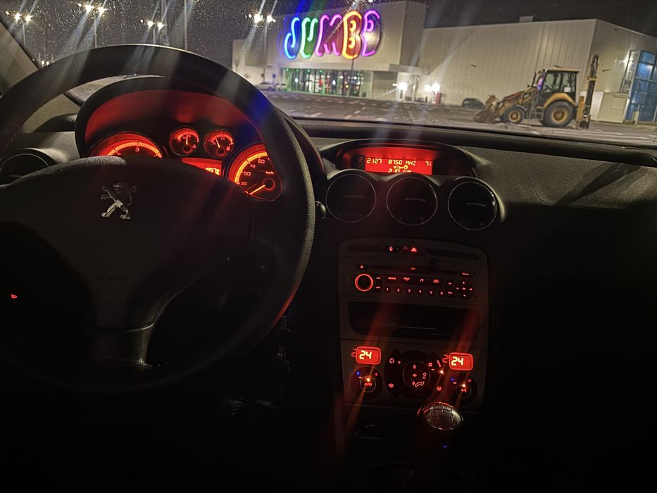 PEUGEOT 308 2010 — imagine 4