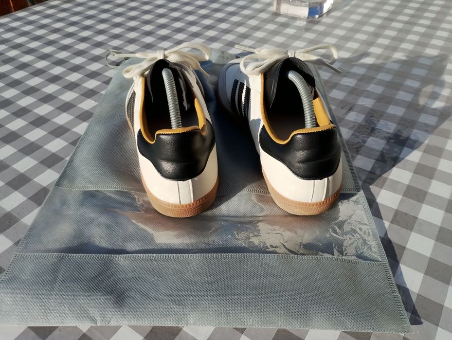 Adidas samba OG .