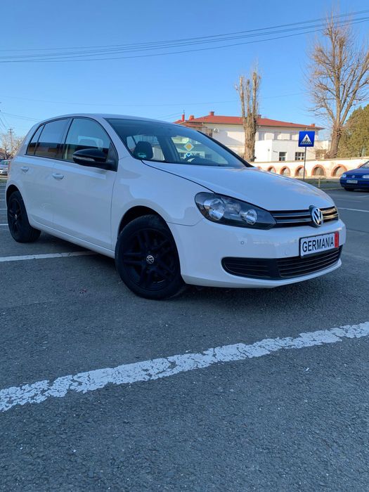 Volkswagen Golf 6 An 2011 Alb Benzina EURO 5 1.6 MPI 102 cp Confortlin
