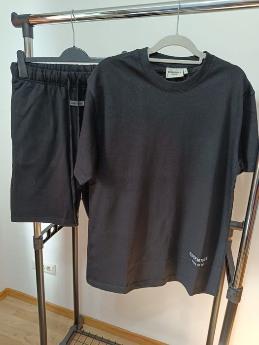 Compleu pantaloni scurți tricou Esentials Fear of God premium bumbac