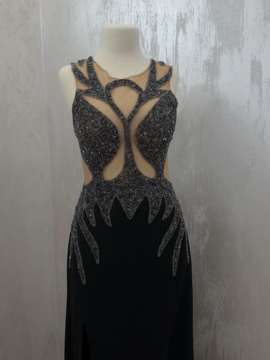 Луксозна черна рокля с камъни и цепка официална бална S M  L