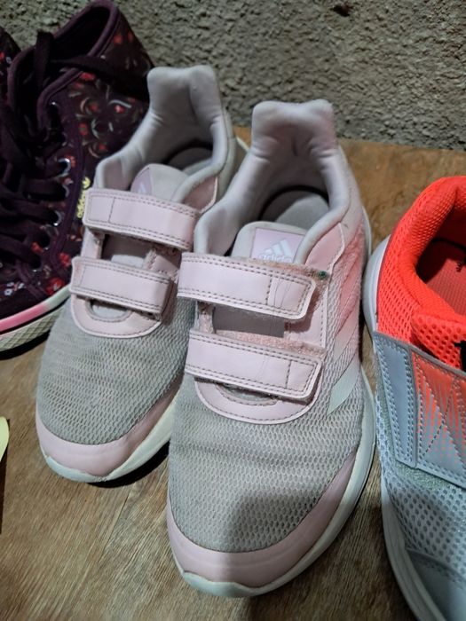 Маратонки номер 35 - общо 5€