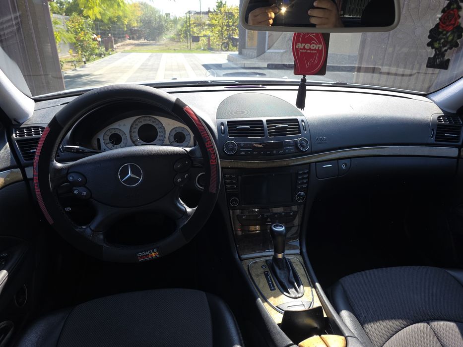 MERCEDES-BENZ E-Class 2008 — imagine 4