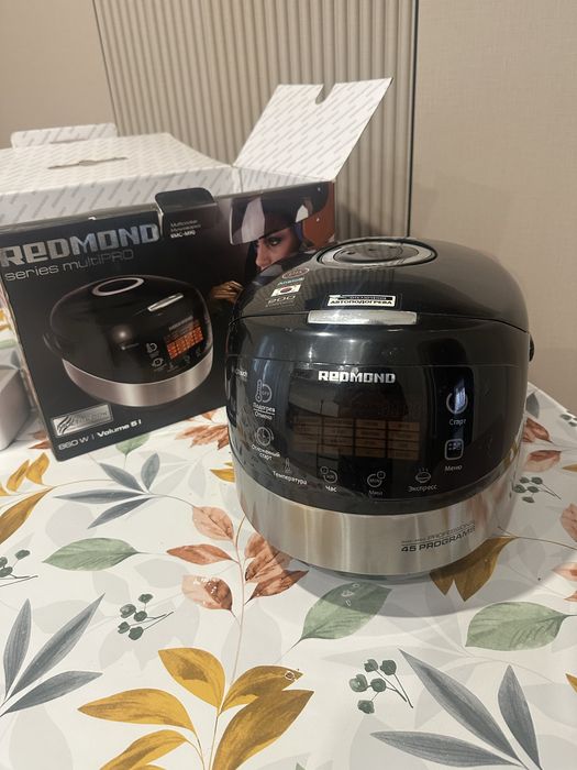 Продам мультиварку Rrdmond