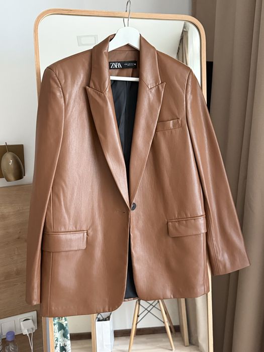 Распродажа блейзеров Zara, H&M
