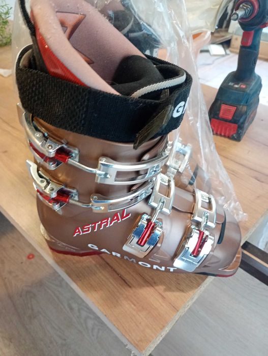 Ски обувки детски