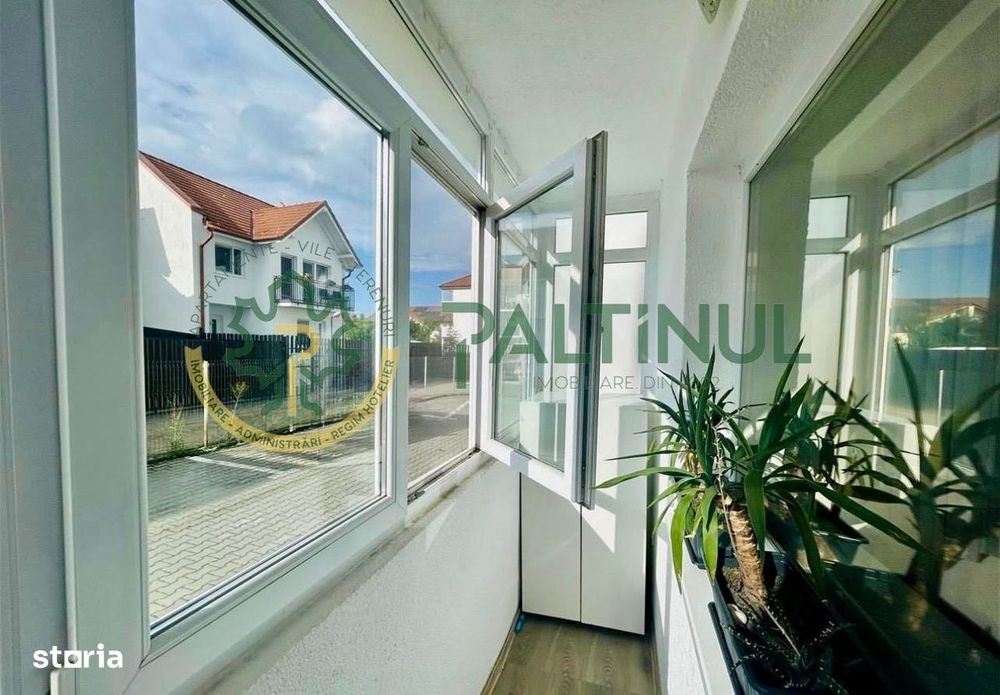 Apartament 3 camere de vanzare