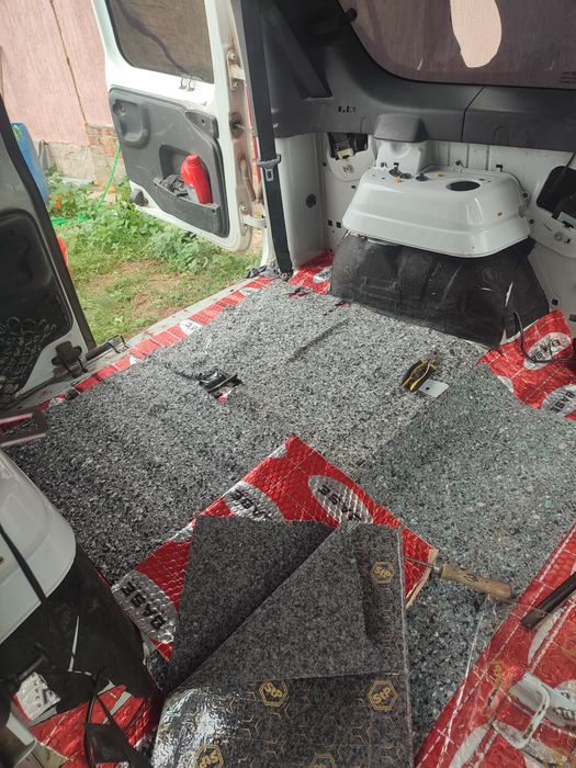 Продам Ларгус 7 мест