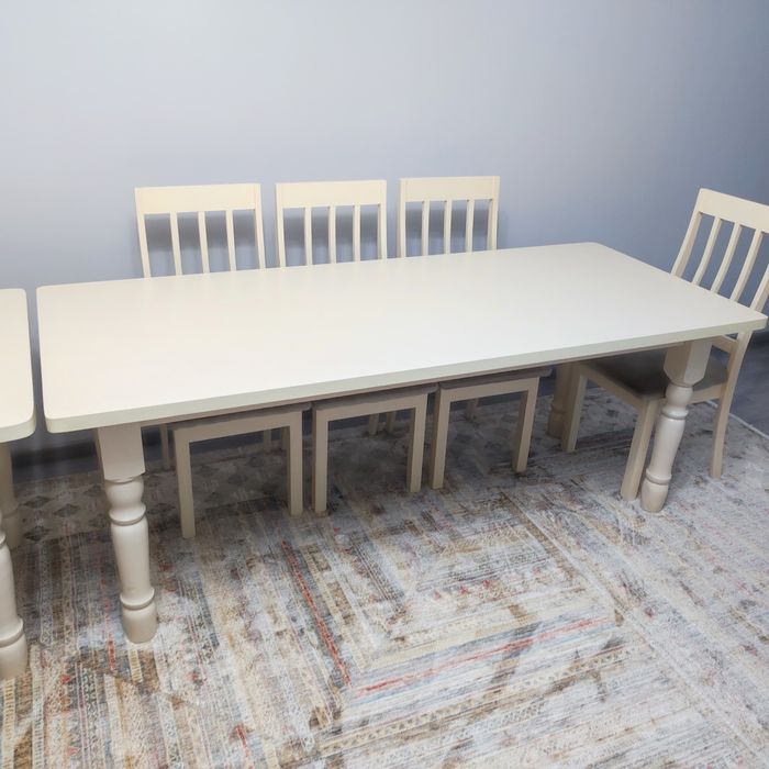 Продам стол со стульями 14штук  в гостиную.