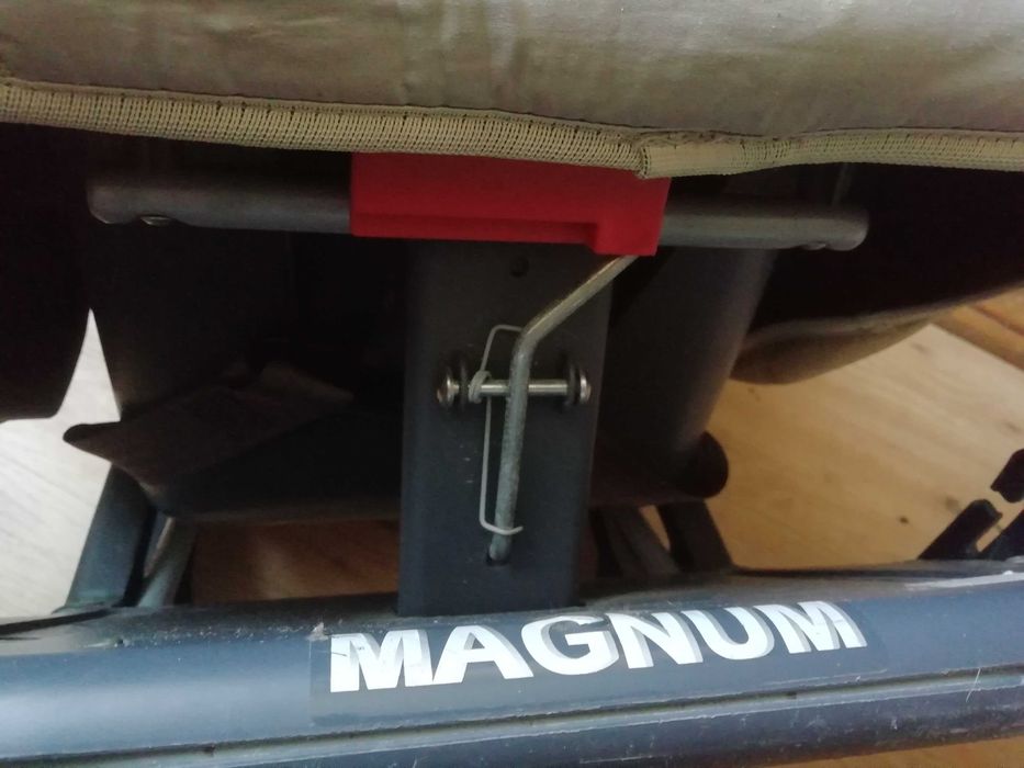 Детски стол за кола PLAY MAGNUM , запазено и евтино