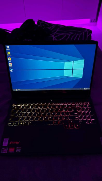 Laptop Gaming Lenovo IdeaPad 3 15ACH6, AMD Ryzen 5 5600H, 16GB RAM, NVIDIA GeForce RTX 3050 4GB, SSD 512GB, 120Hz