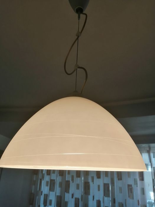 лампа за трапезария