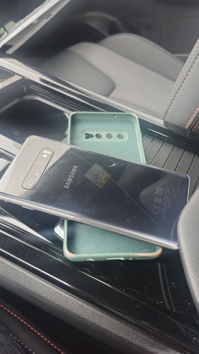 Продам самсунг с 10