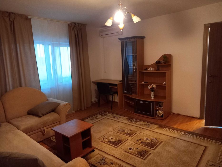 Proprietar inchiriez apartament 2 camere in Calea Sagului — fotografia 1