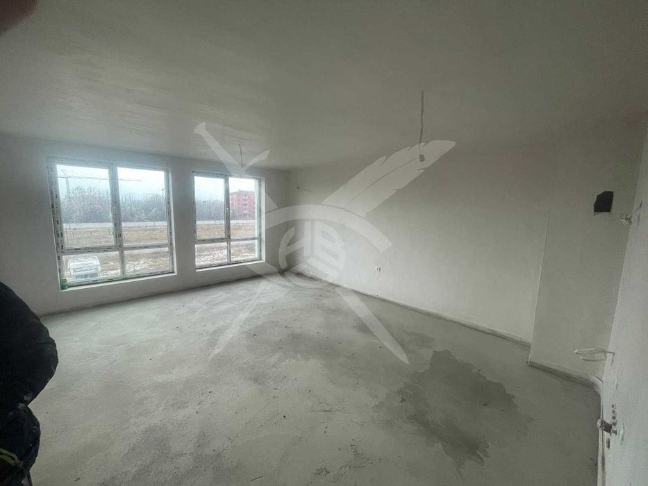 Дава се под наем Двустаен апартамент в Пловдив, Остромила - 81 кв.м за 108000 € - Снимка #6