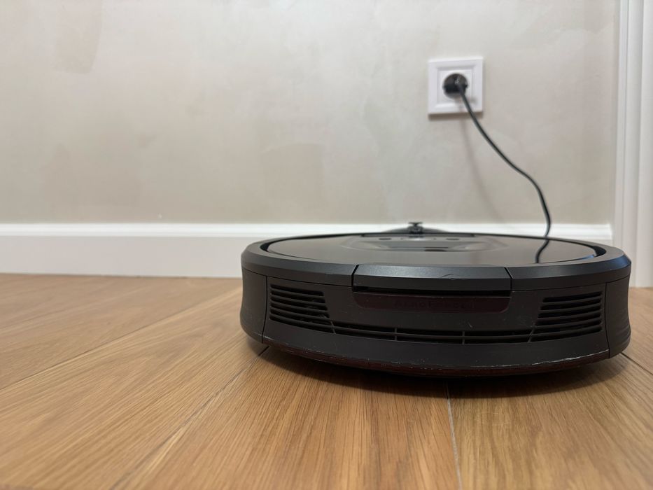 Робот пылесос I-robot