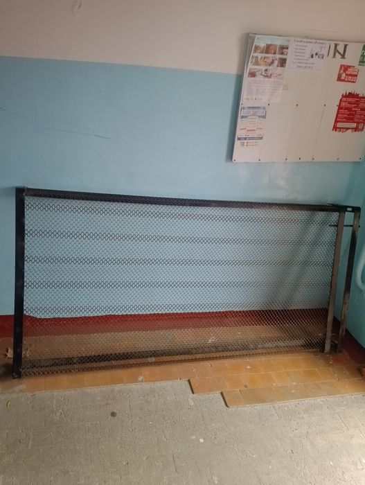 Кровать железная в хорошем состоянии