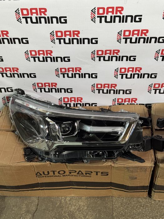 Передние фары Hilux Led