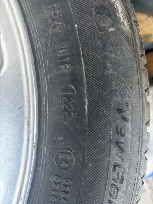 Jante aliaj cu anvelope vara 205/60r16 DOT 2022