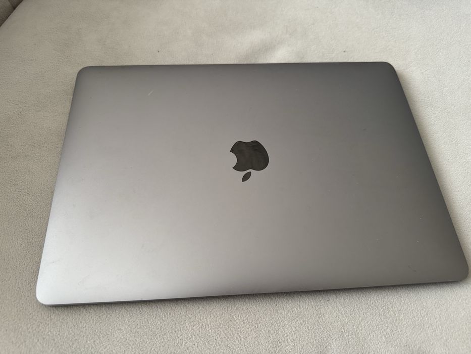 MacBook M1 13.3” 2020