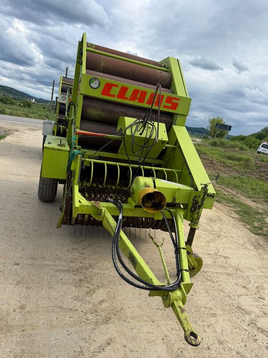 Presă baloți rotunzi claas rollant 62