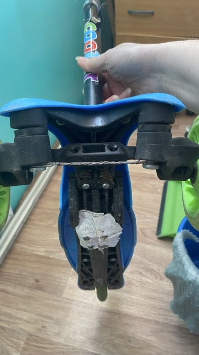 Отдам самокат за шоколадку