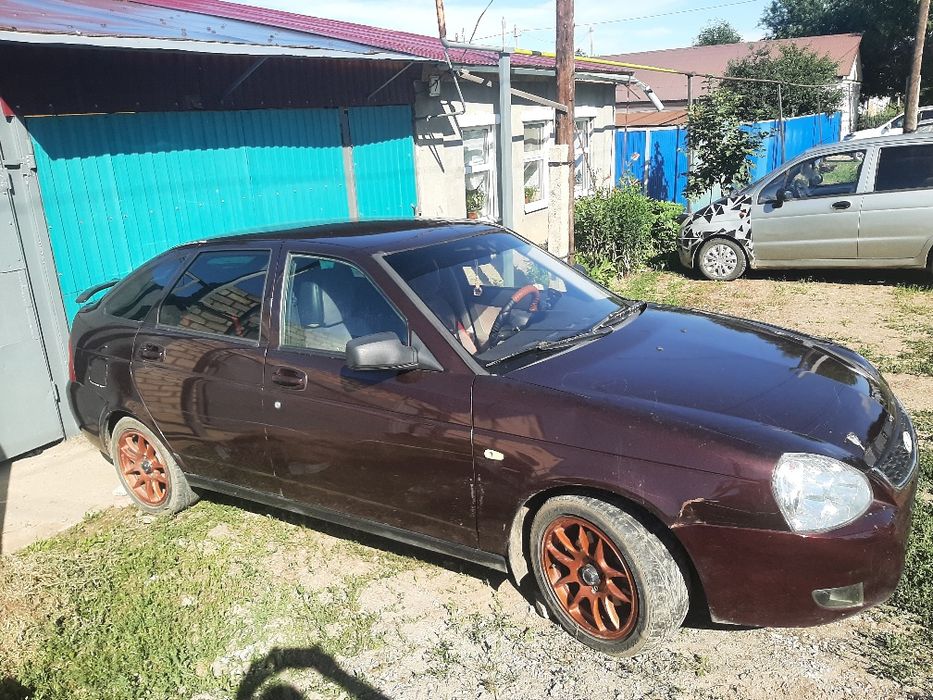 Продам Приору хэтчбек