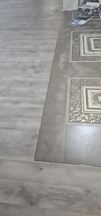 Укладка ламината, линолеум.