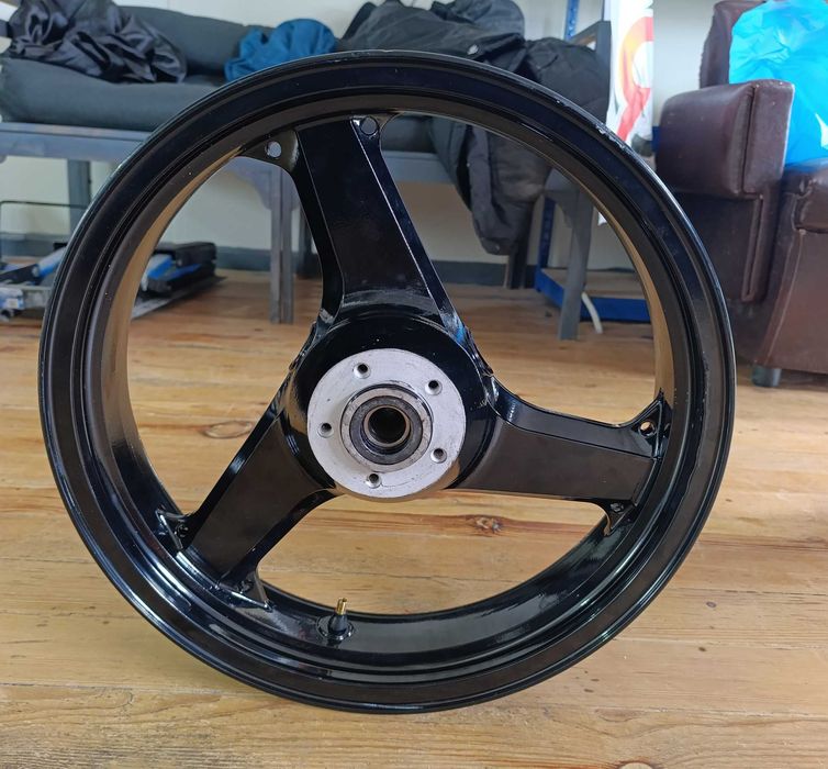 Предна джанта Kawasaki zx12r zx10r zx9r