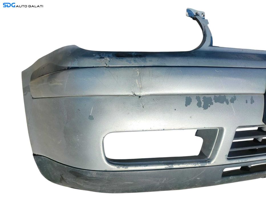 Bara Spoiler Fata Volkswagen Golf 4 1998 - 2005 Cod 1J0807221A [LC0180]