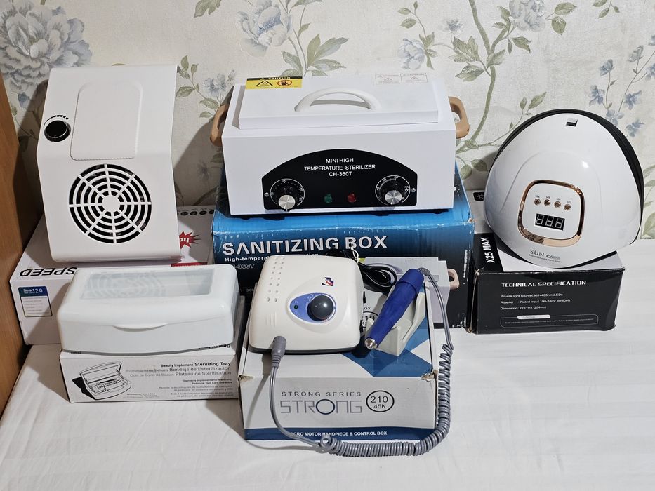 Маникюр и педикюр