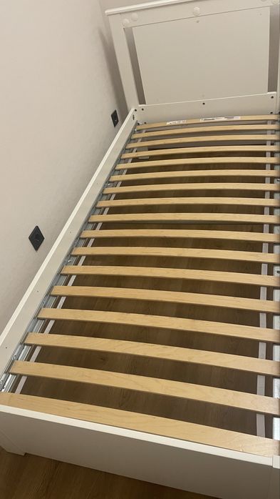 Кровать деревяная Икея, бу