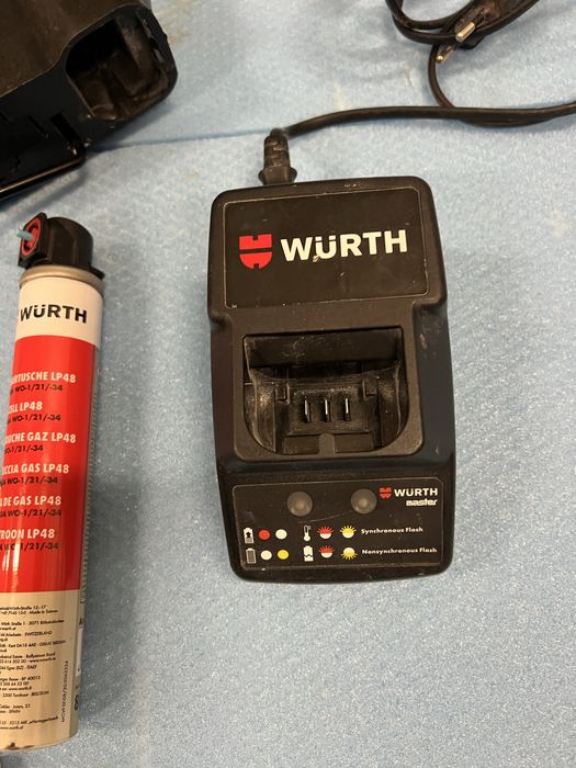 Газов такер за кламери Würth DIGA WO-KN 16/75