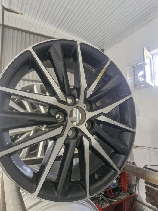 Камри 75 - 70- 55 - 50 -  1 диск штучно